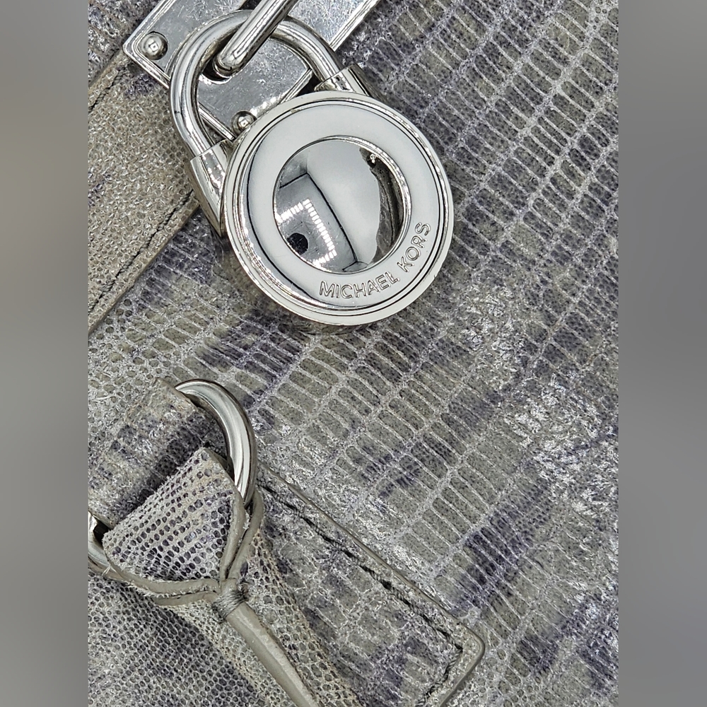 Michael Kors Lizard Embossed Hamilton Tote - Picture 5 of 7
